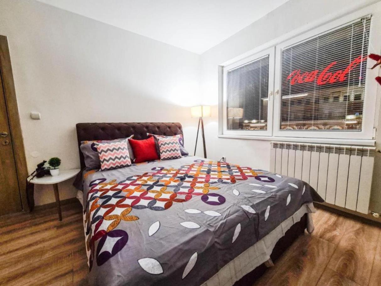 Rooftop Apartment At Mainsquare Skopje Luaran gambar