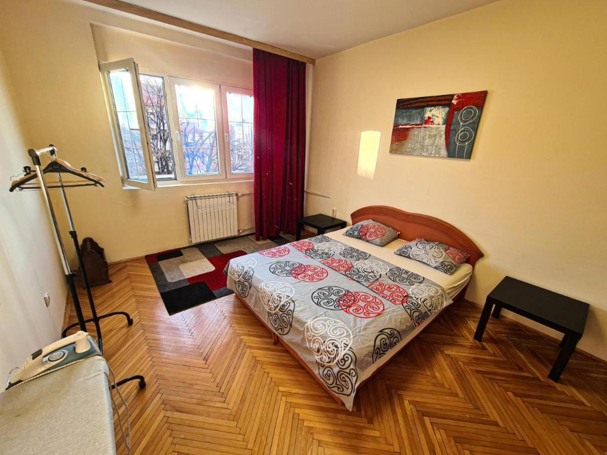 Rooftop Apartment At Mainsquare Skopje Luaran gambar