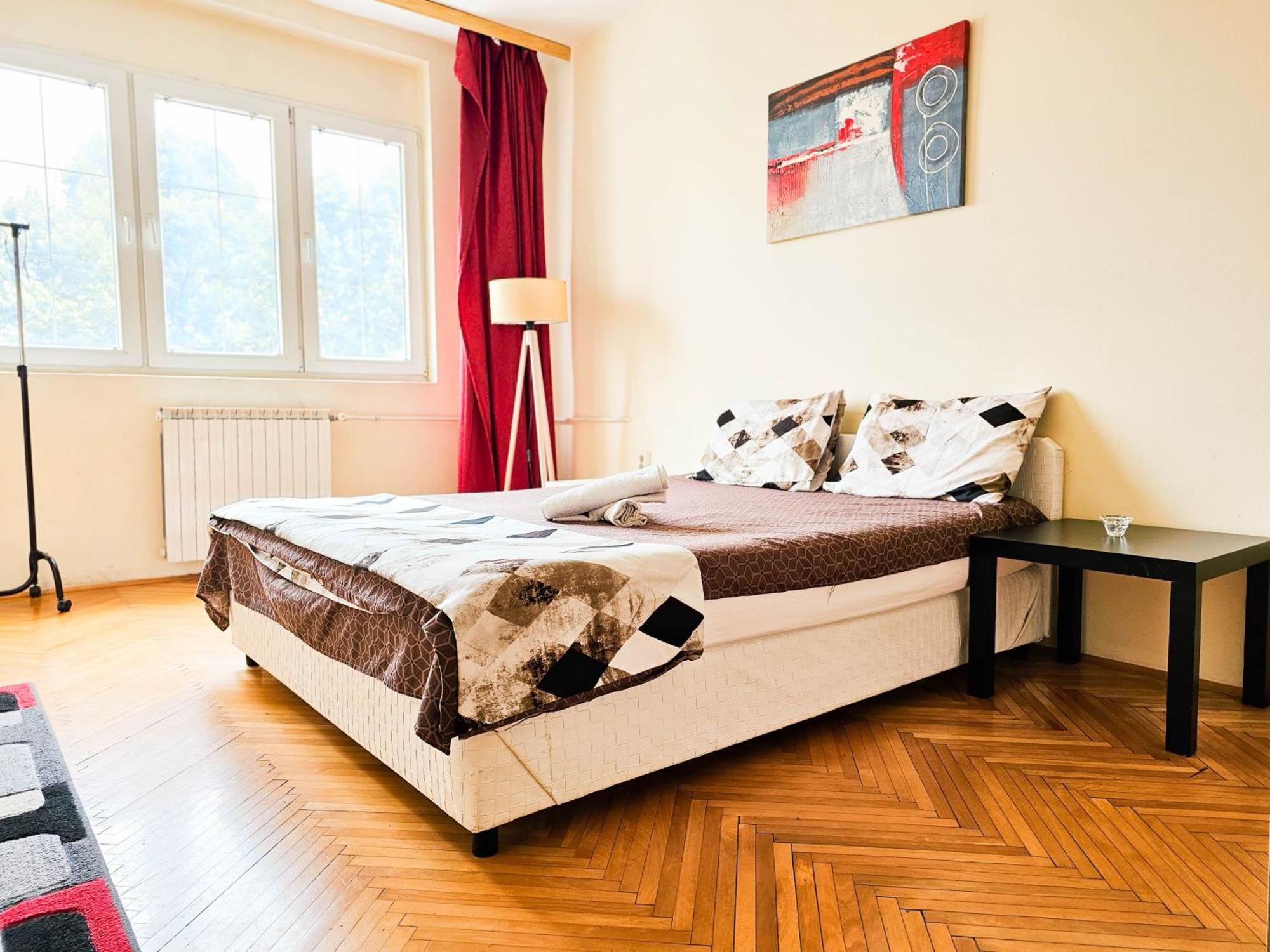 Rooftop Apartment At Mainsquare Skopje Luaran gambar